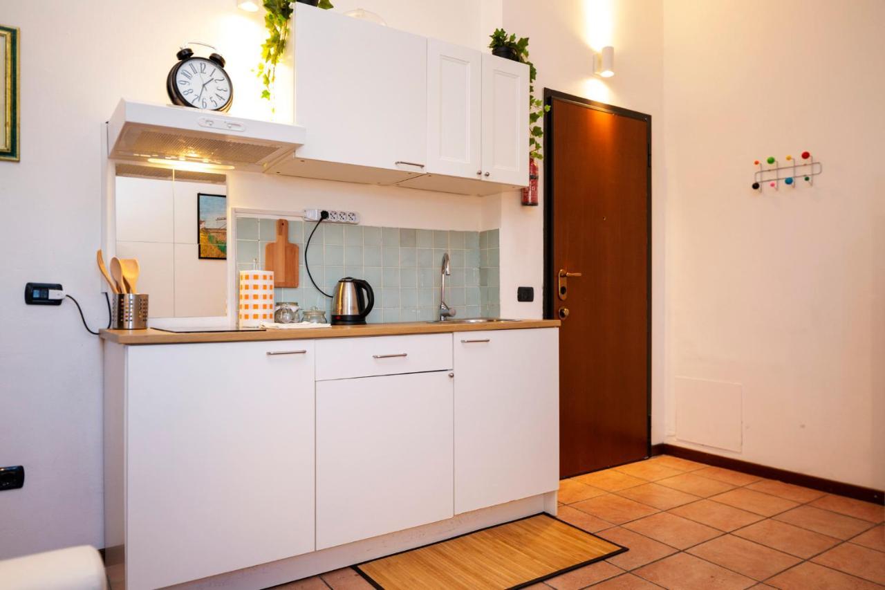 Residence San Raffaele 1 ミラノ エクステリア 写真