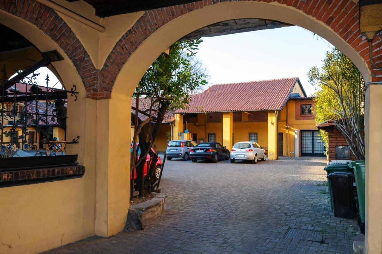 Residence San Raffaele 1 ミラノ エクステリア 写真