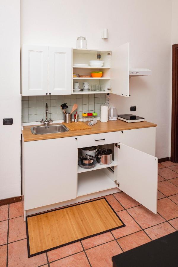 Residence San Raffaele 1 ミラノ エクステリア 写真