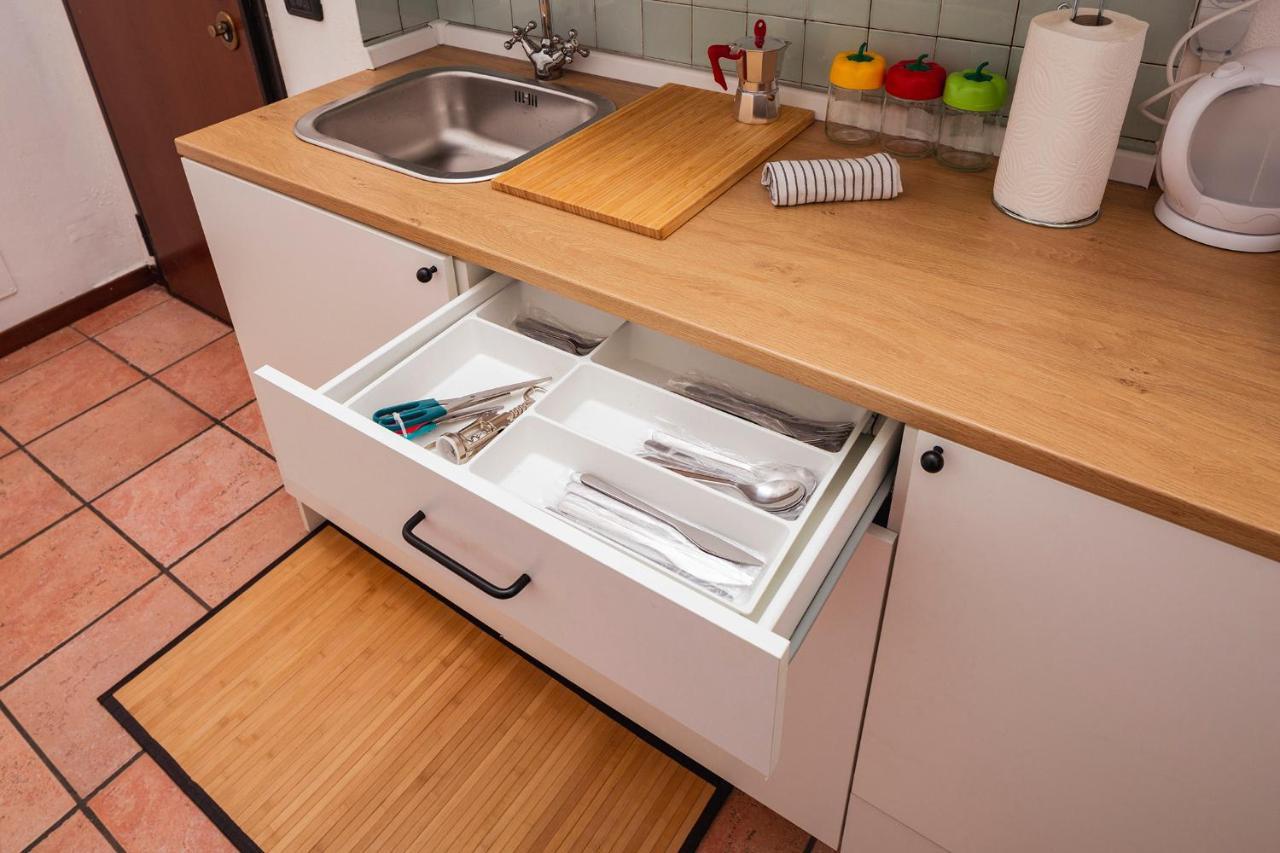 Residence San Raffaele 1 ミラノ エクステリア 写真